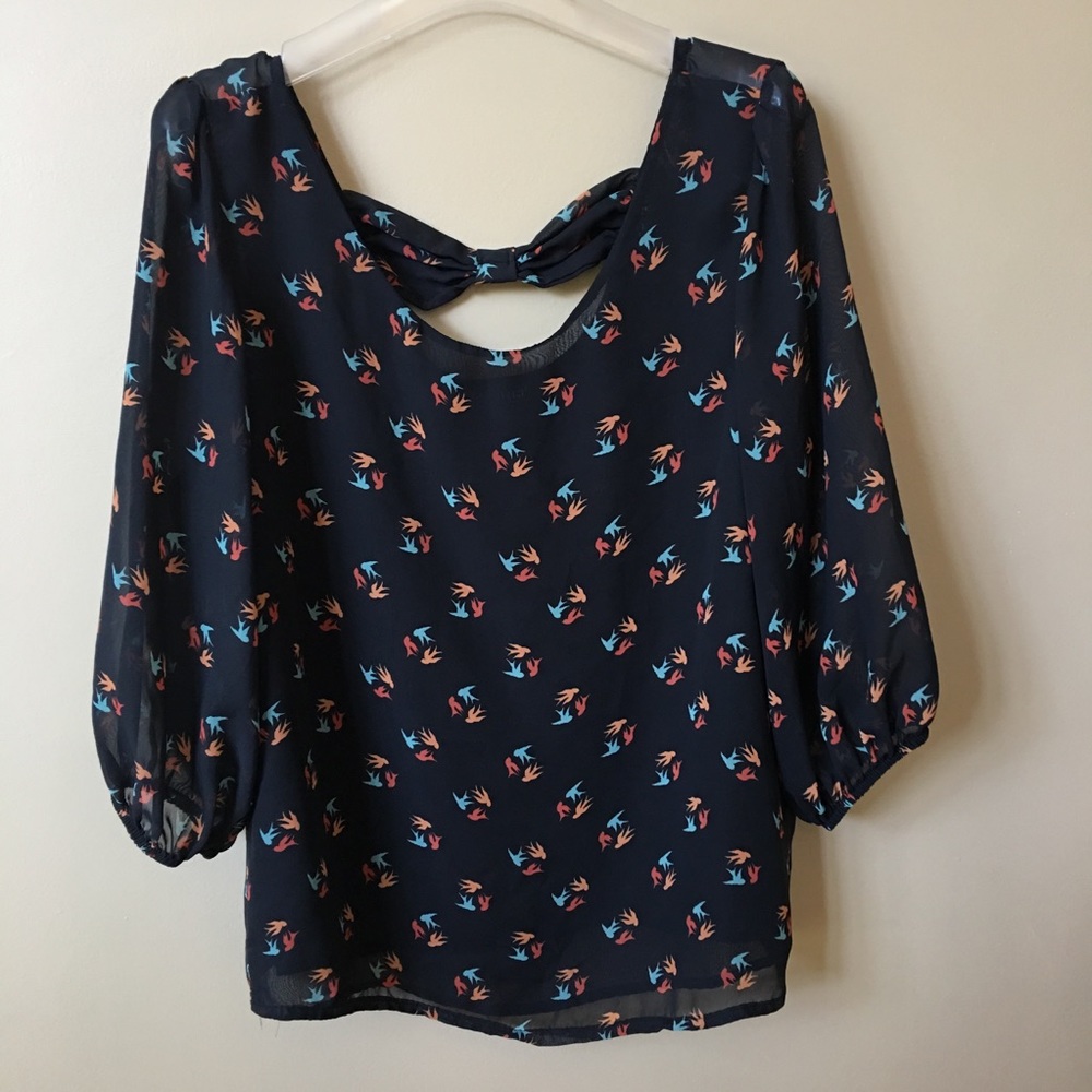 a.n.a. Blouse Dark Sparrow Birds Navy Blue Size L